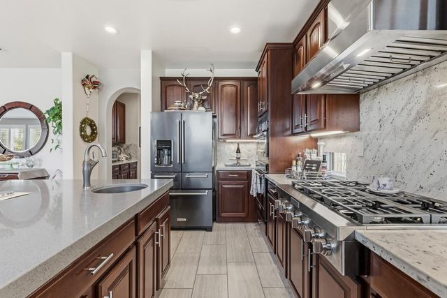 3809 Sundance Lake Ct, Modesto, CA 95355