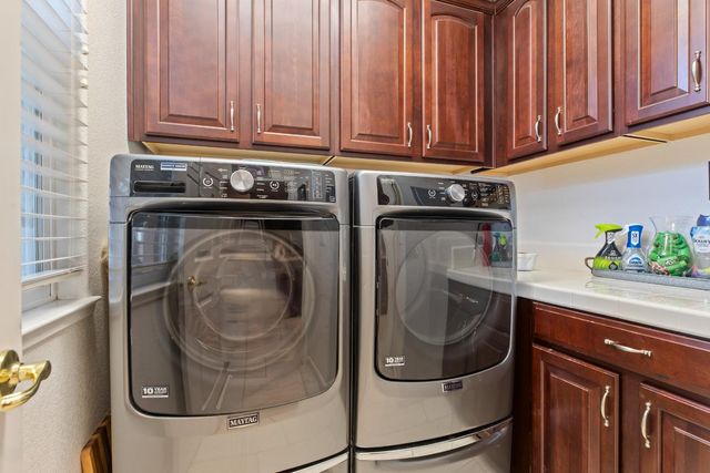 3809 Sundance Lake Ct, Modesto, CA 95355