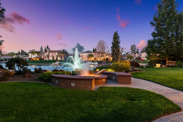 3809 Sundance Lake Ct, Modesto, CA 95355