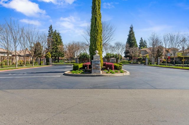 3809 Sundance Lake Ct, Modesto, CA 95355