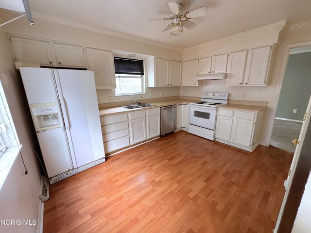 1414 Corbin Road, Toledo, OH 43612