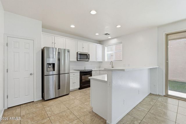 3626 E LARSON Lane, Gilbert, AZ 85295