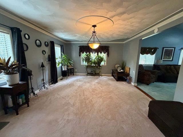1 Burris Way, Randolph, MA 02368