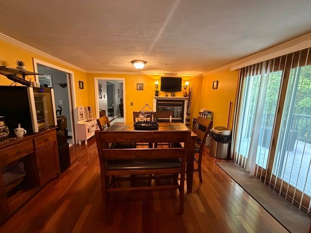 1 Burris Way, Randolph, MA 02368
