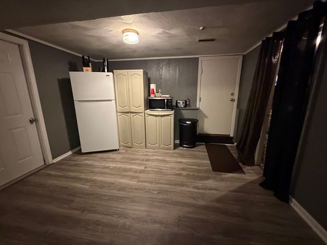1 Burris Way, Randolph, MA 02368