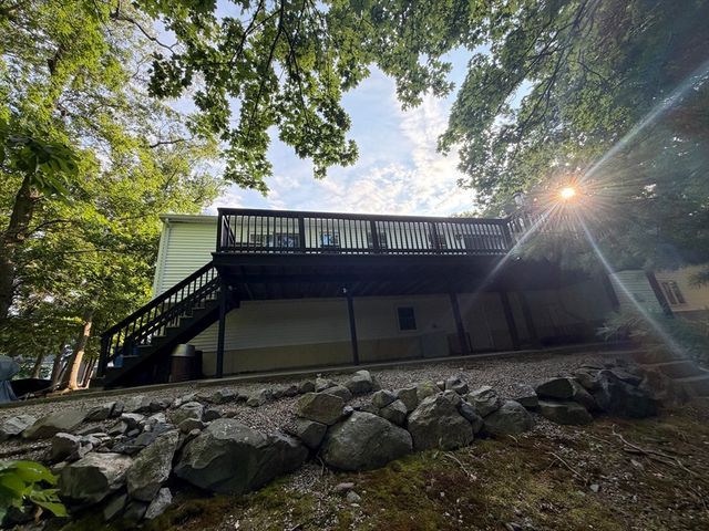 1 Burris Way, Randolph, MA 02368