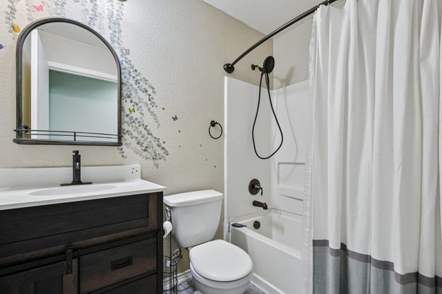 11109 Roderick Lawson LN, Austin, TX 78754