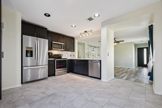 11109 Roderick Lawson LN, Austin, TX 78754