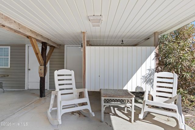 316 E Dolphin Drive, Oak Island, NC 28465