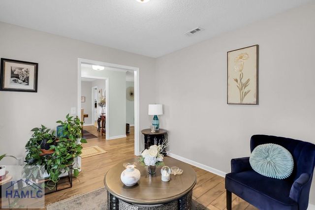 201 Slayton Circle, Hinesville, GA 31313