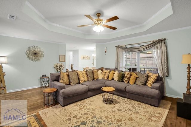 201 Slayton Circle, Hinesville, GA 31313