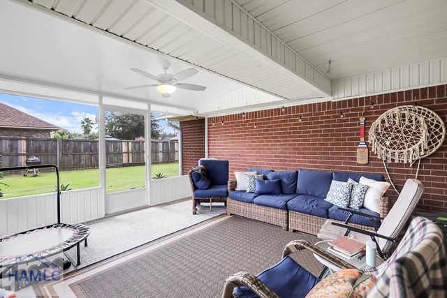 201 Slayton Circle, Hinesville, GA 31313