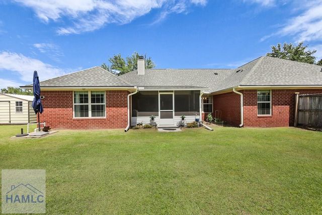 201 Slayton Circle, Hinesville, GA 31313
