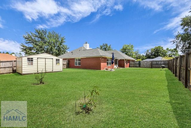 201 Slayton Circle, Hinesville, GA 31313