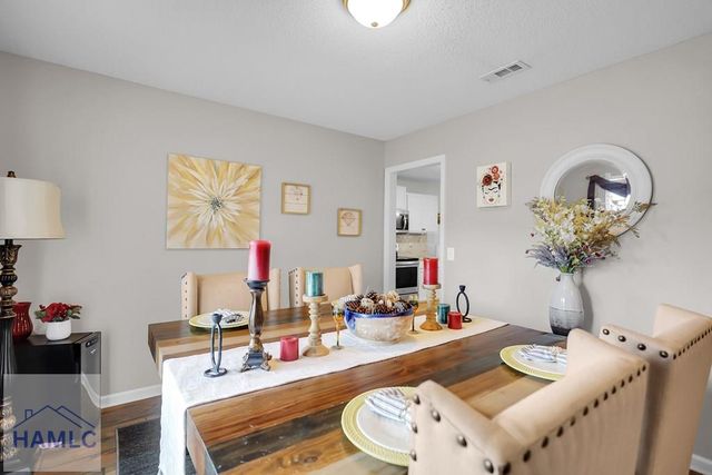 201 Slayton Circle, Hinesville, GA 31313