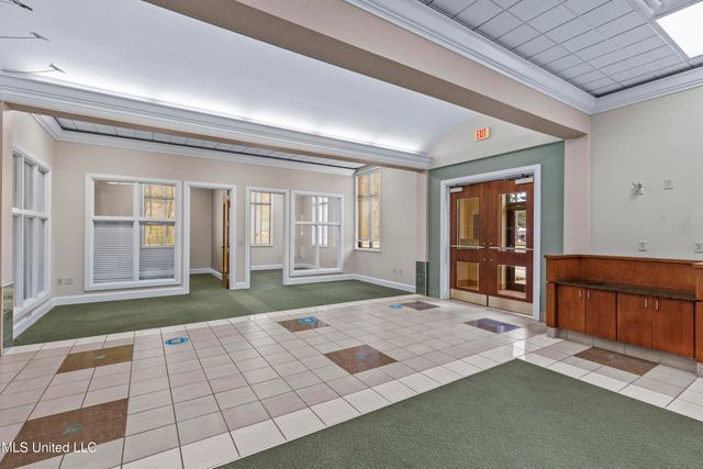 1934 Spillway Road, Brandon, MS 39047