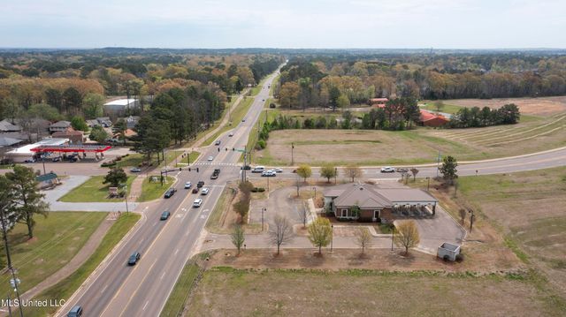 1934 Spillway Road, Brandon, MS 39047