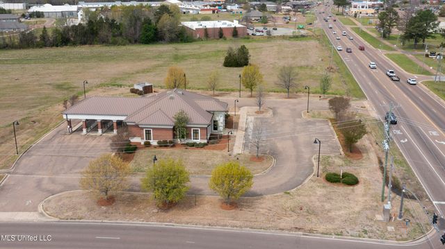 1934 Spillway Road, Brandon, MS 39047