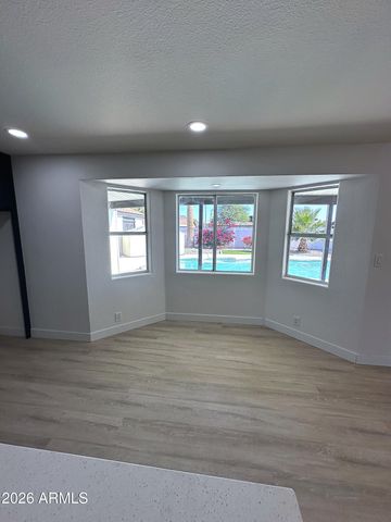 1919 W VOLTAIRE Avenue, Phoenix, AZ 85029