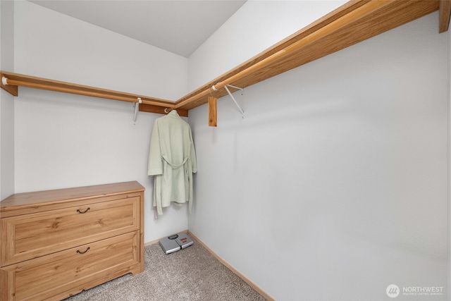 3808 47th Avenue NE, Tacoma, WA 98422