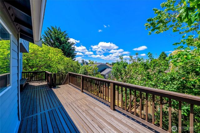 3808 47th Avenue NE, Tacoma, WA 98422