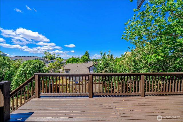 3808 47th Avenue NE, Tacoma, WA 98422