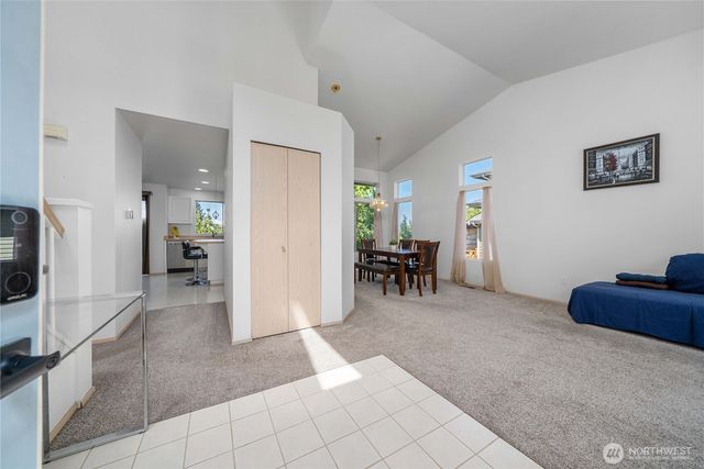 3808 47th Avenue NE, Tacoma, WA 98422