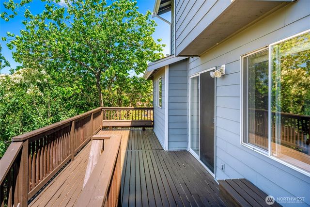 3808 47th Avenue NE, Tacoma, WA 98422