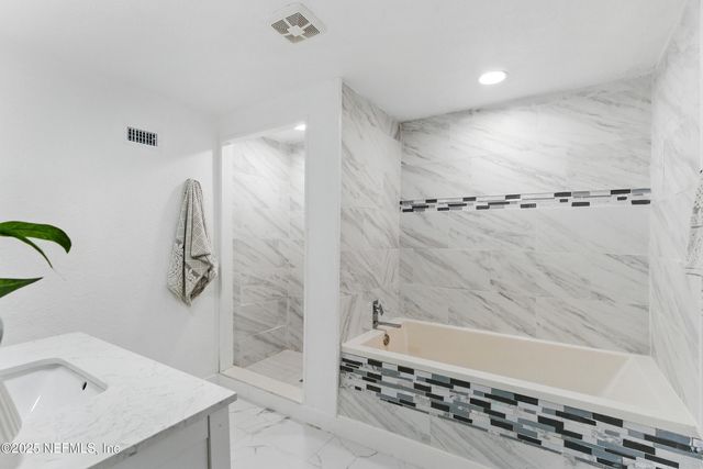 6110 SPIREA Street, Jacksonville, FL 32209