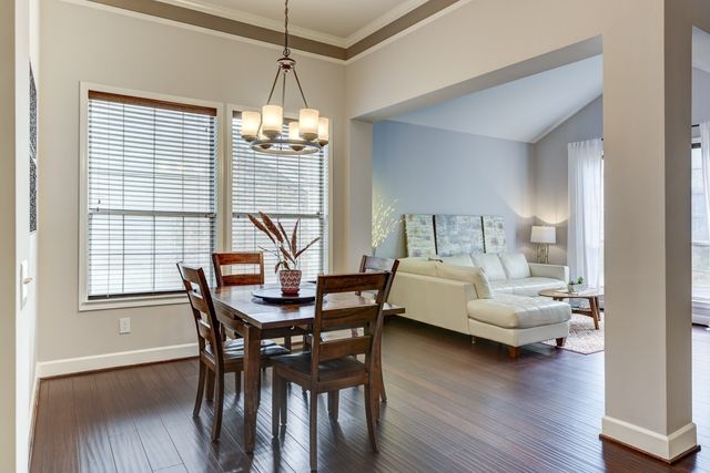 5893 Woodlands Ave, Nashville, TN 37211