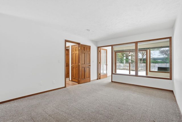 6314 S Ray Ct, Spokane, WA 99223