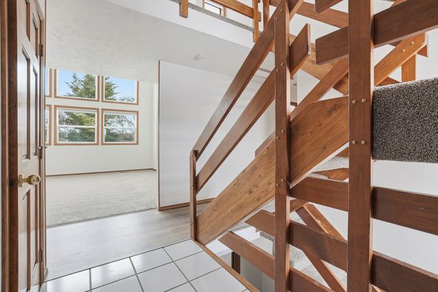 6314 S Ray Ct, Spokane, WA 99223