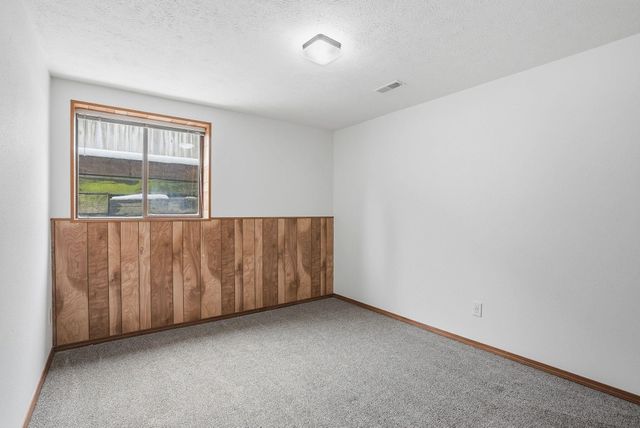 6314 S Ray Ct, Spokane, WA 99223