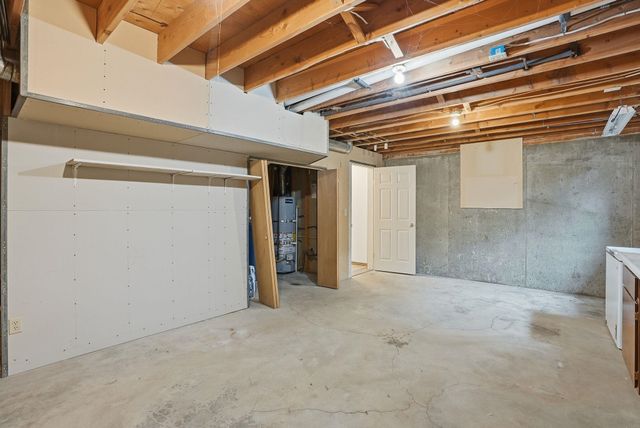 6314 S Ray Ct, Spokane, WA 99223