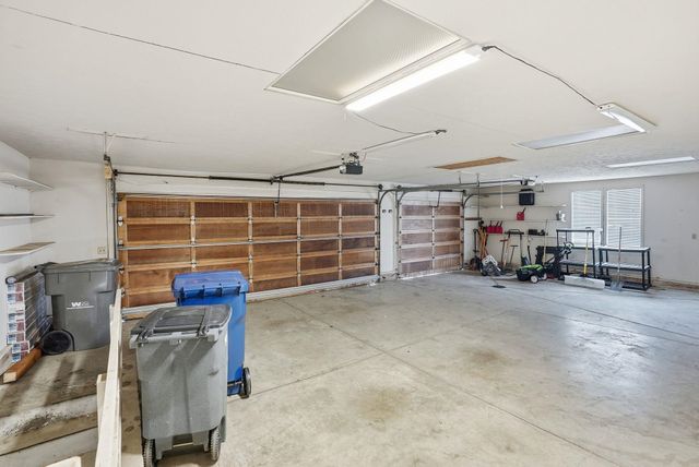 6314 S Ray Ct, Spokane, WA 99223