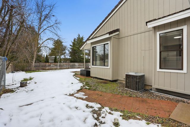 6314 S Ray Ct, Spokane, WA 99223