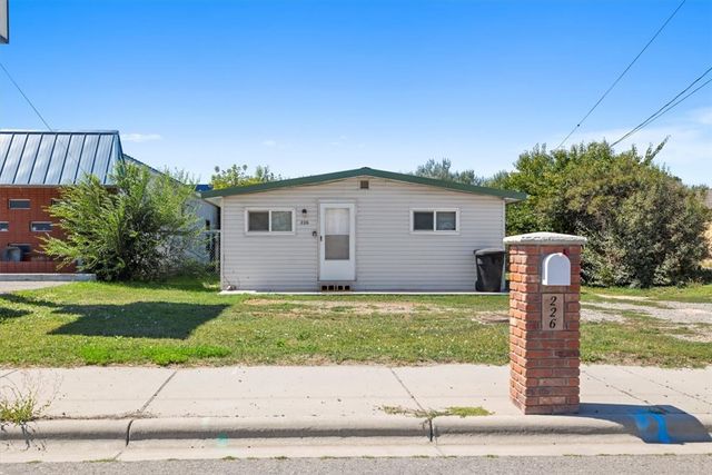 226 Moore Lane, Billings, MT 59101