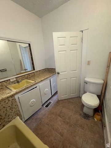 2679 JACKSON AVE, Ogden, UT 84401