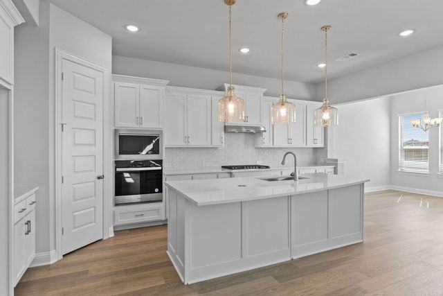 2105 Birch Street, Mansfield, TX 76063