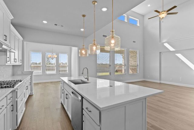 2105 Birch Street, Mansfield, TX 76063