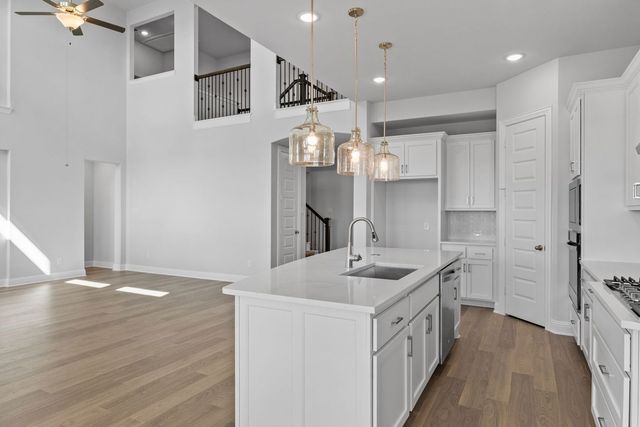 2105 Birch Street, Mansfield, TX 76063