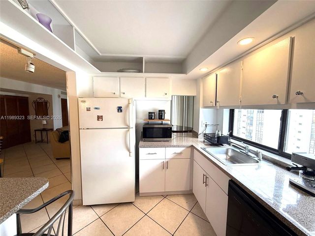 17011 N Bay Rd 1007, Sunny Isles Beach, FL 33160