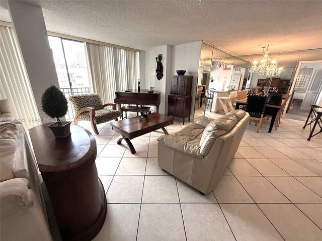 17011 N Bay Rd 1007, Sunny Isles Beach, FL 33160