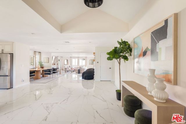 5226 Woodman Avenue, Sherman Oaks, CA 91401