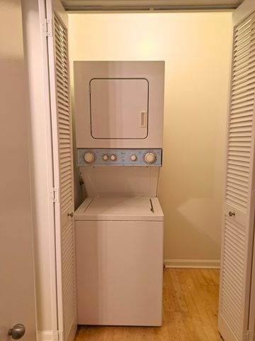 1255 S State Street 1201, Chicago, IL 60605