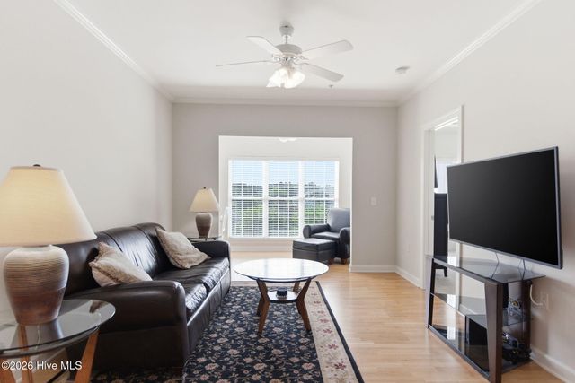 1521 Cadfel Court Unit 302, Wilmington, NC 28412