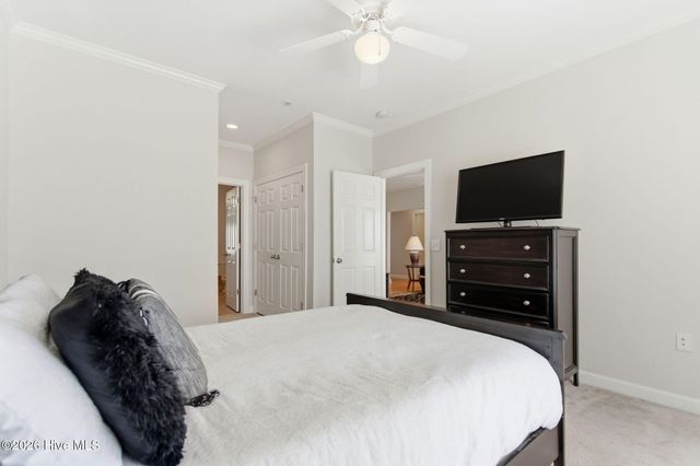 1521 Cadfel Court Unit 302, Wilmington, NC 28412