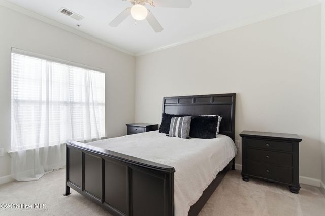 1521 Cadfel Court Unit 302, Wilmington, NC 28412