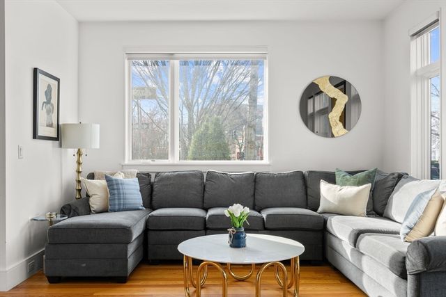 1498 Cambridge St 2, Cambridge, MA 02139