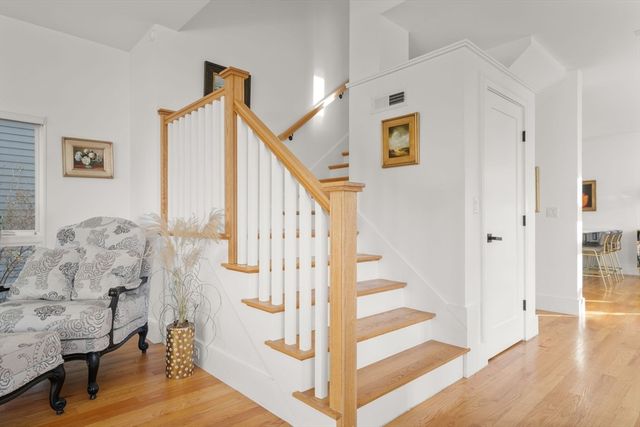 1498 Cambridge St 2, Cambridge, MA 02139